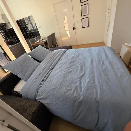 Loft Jacuzzi - Rer A A 1 Min - Paris Disneyland - Parking